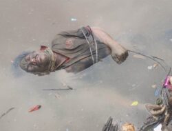 Mayat Pria Mengambang di Sungai Dumai Bernama Raden Hutagalung