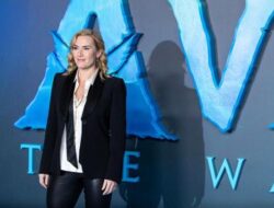 Rekor Baru, Aktris Kate Winslet Tahan Napas 7 Menit 15 Detik